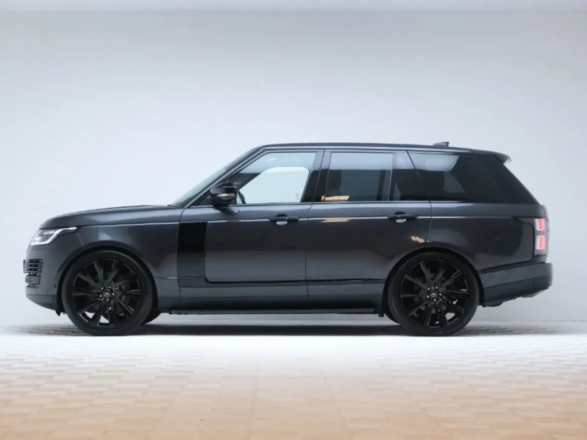 Land Rover Range Rover Vogue SE P400e - Image 4