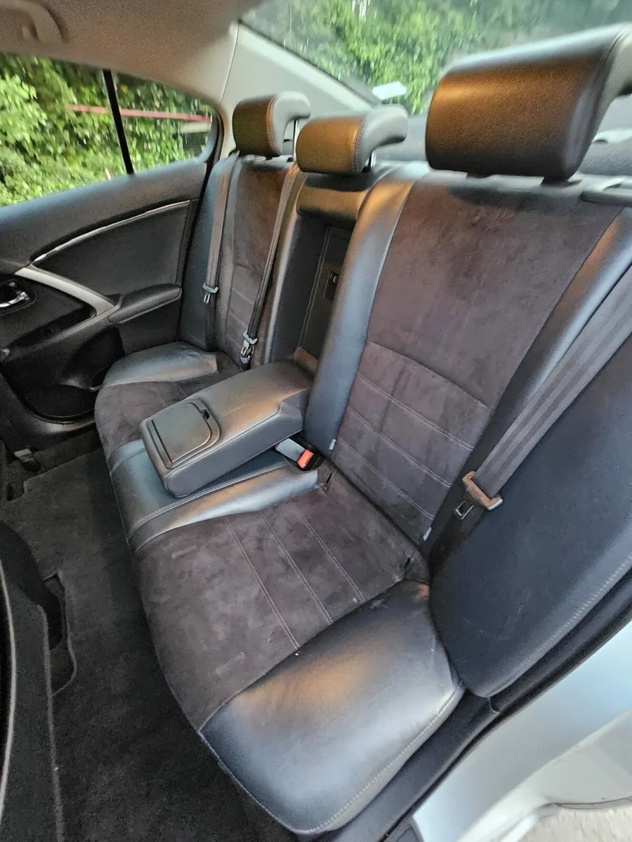 2015 Toyota avensis buisness turbo diesel €5900 - Image 3