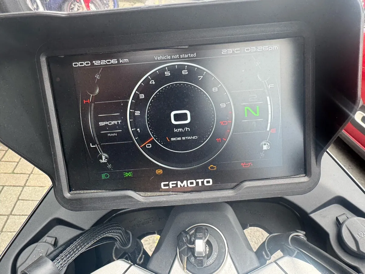 2024 CF Moto MT800 Fully Loaded - Image 3