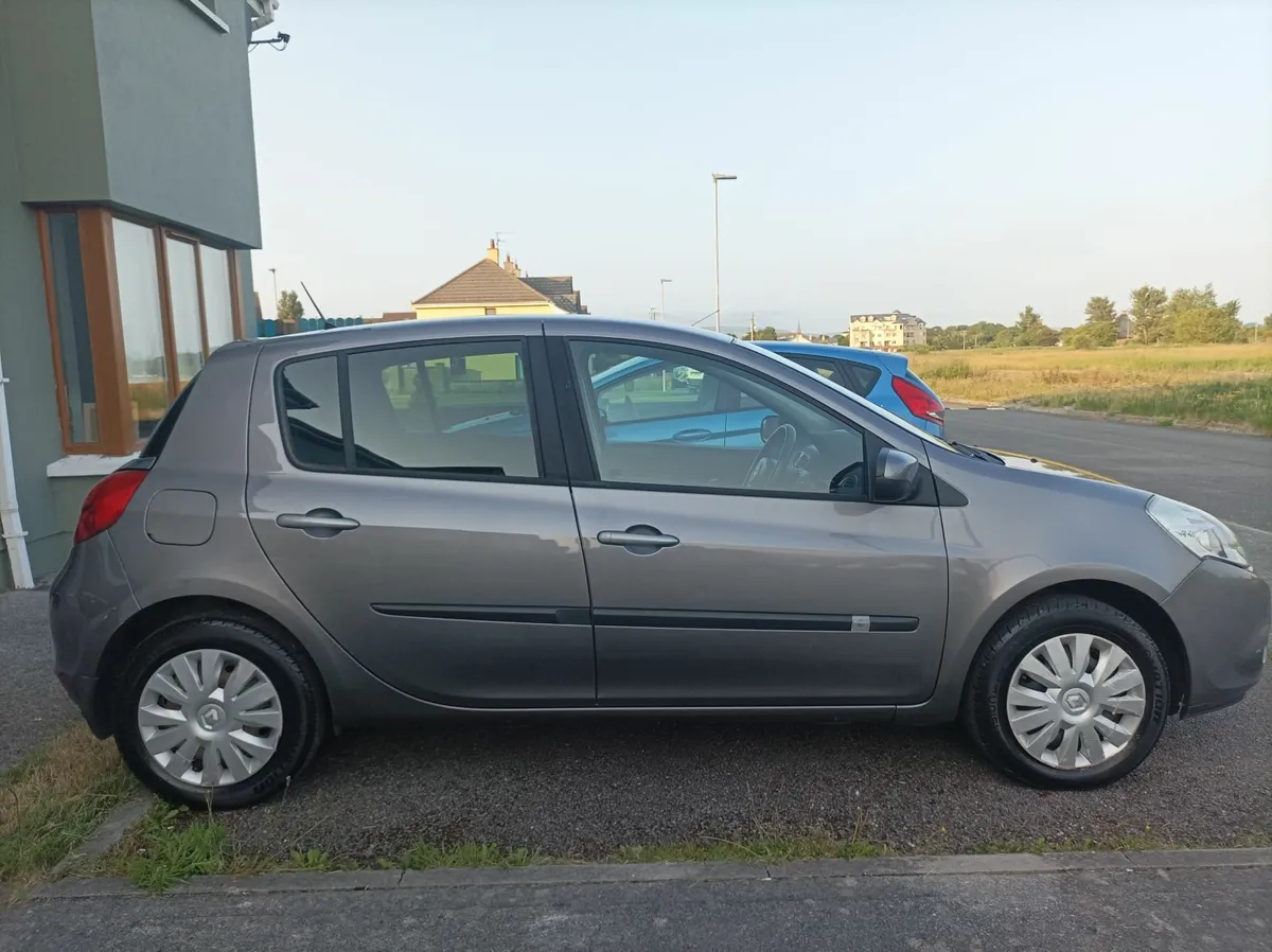 2011 Renault Clio 1.1 Petrol NCT 10/25 - Image 4