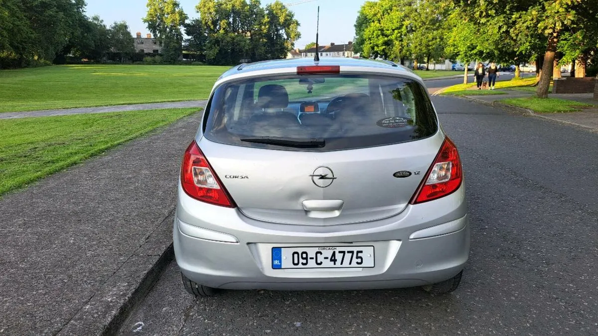 Corsa 2009 1.2 petrol New nct  04 2026 low milage - Image 3
