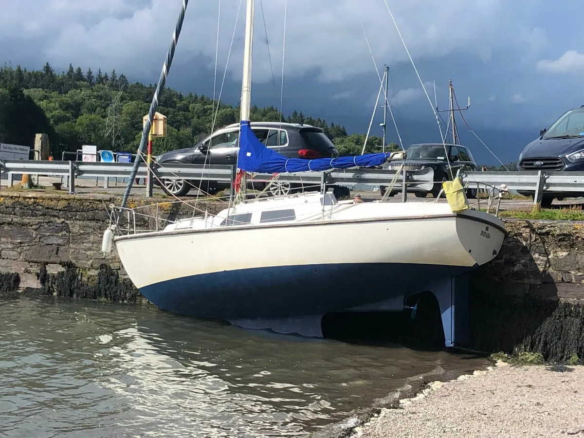Sabre 27 Sailing Yacht - Image 2