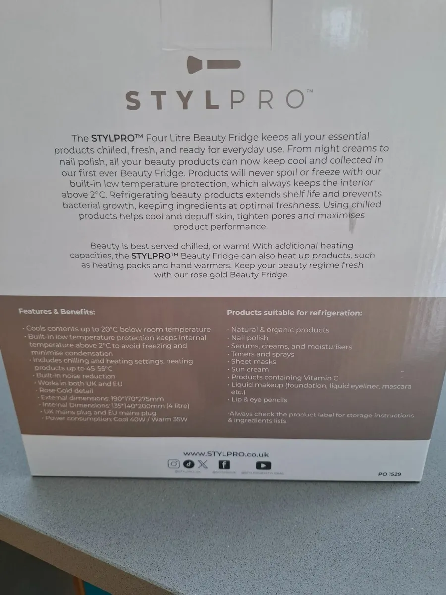 StylPro Beauty Fridge - Image 3