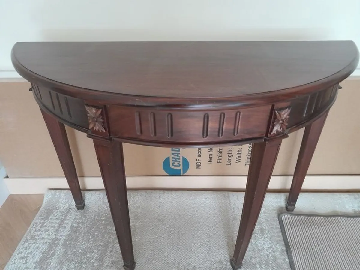 Console Table - Image 1