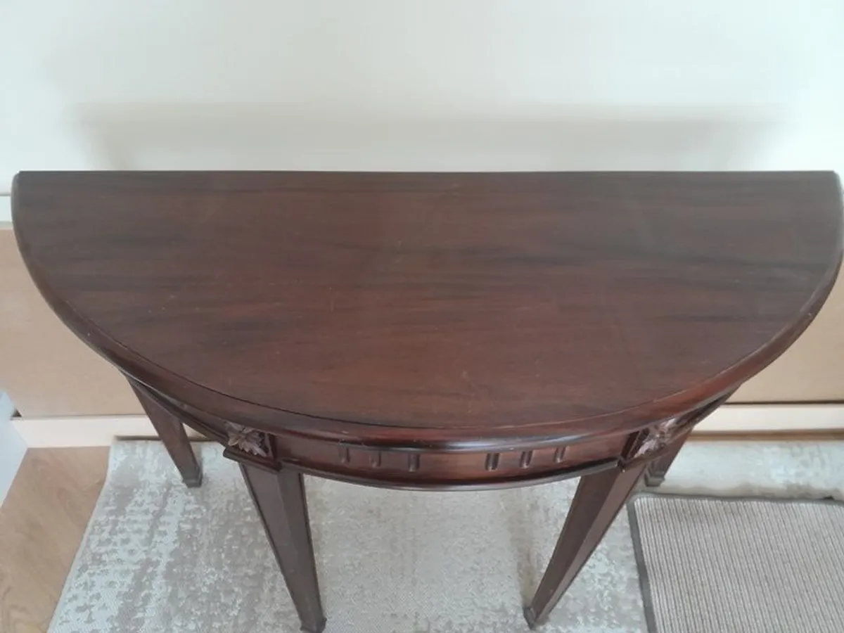 Console Table - Image 3