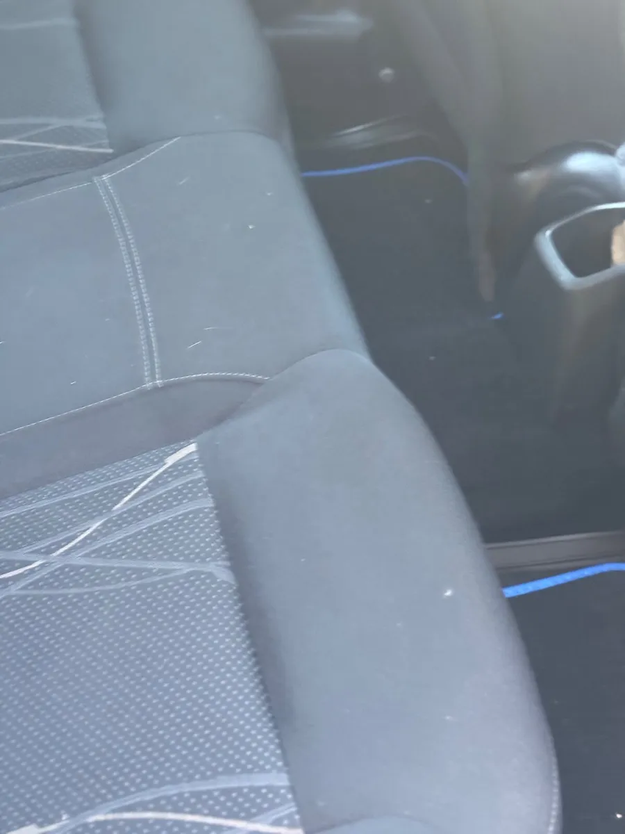 Peugeot 208 2013 - Image 3