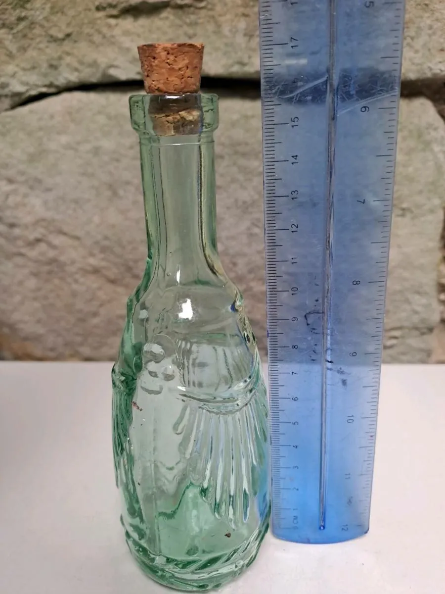 Vintage glass bottle - Image 4