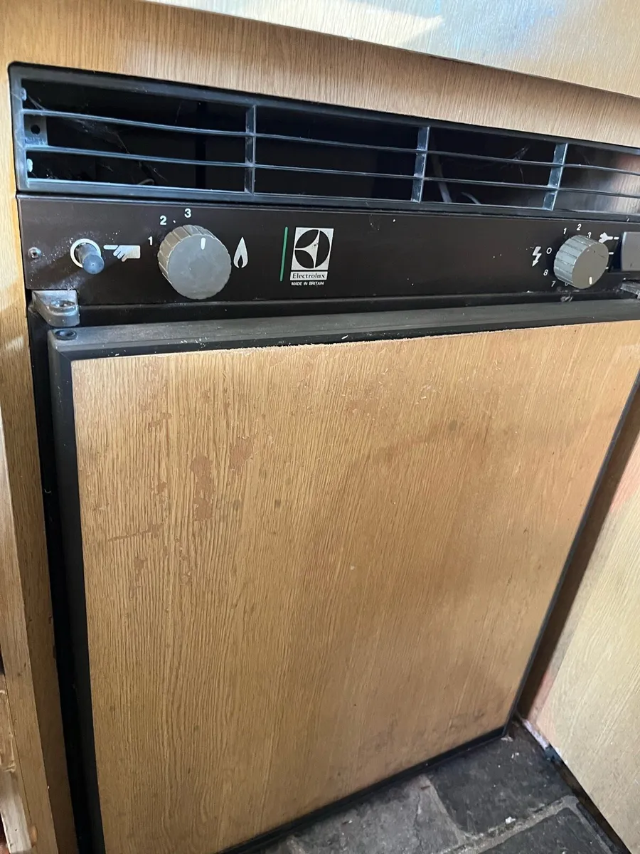Caravan/ camper van parts - Image 4