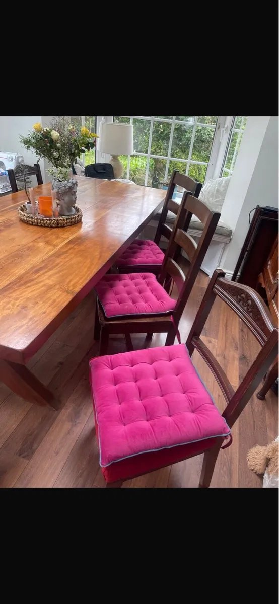 Kitchen chairs - Image 1