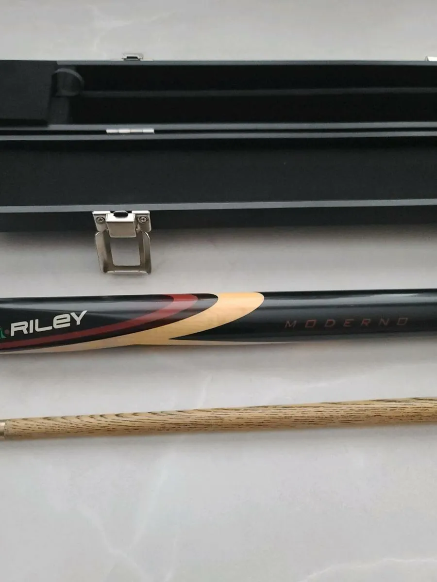 Riley 2 piece snooker cue - Image 3