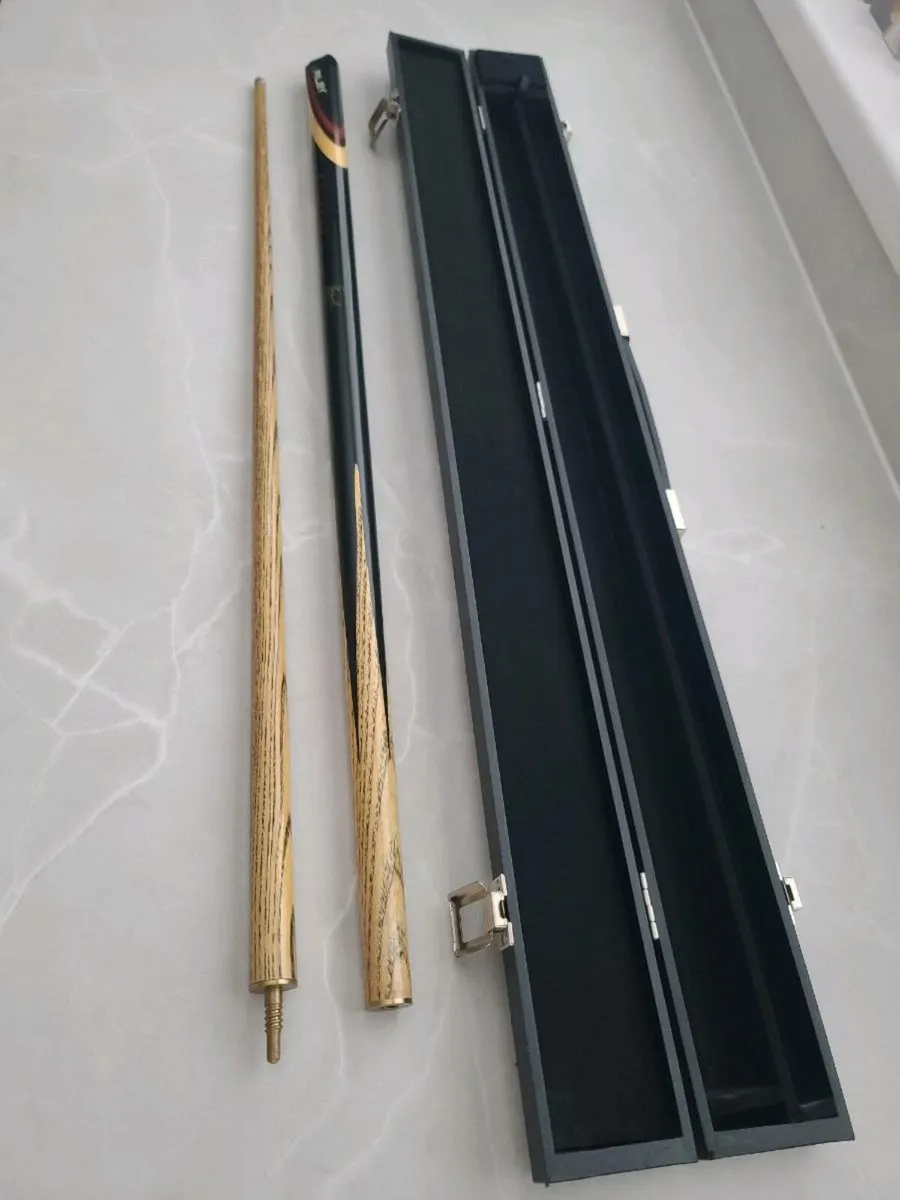 Riley 2 piece snooker cue - Image 4