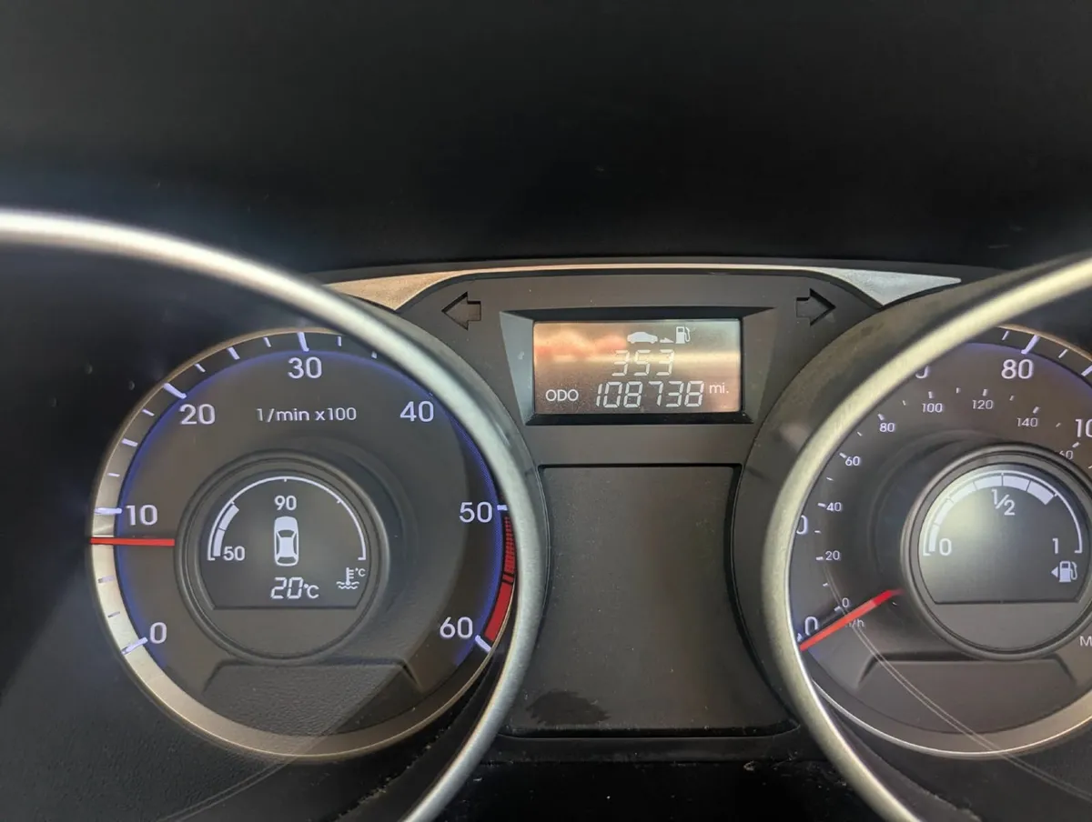 Hyundai ix35 2014 - Image 2