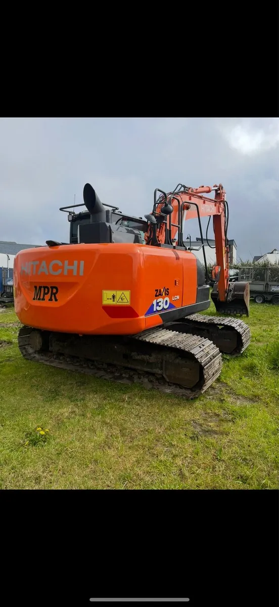 Hitachi ZX130 - Image 2