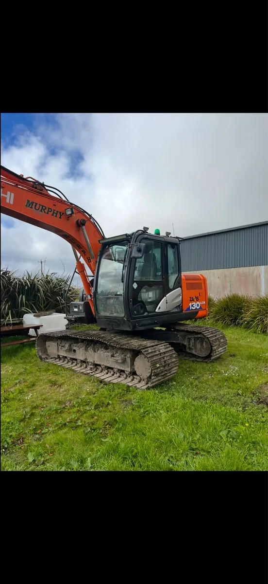 Hitachi ZX130 - Image 3