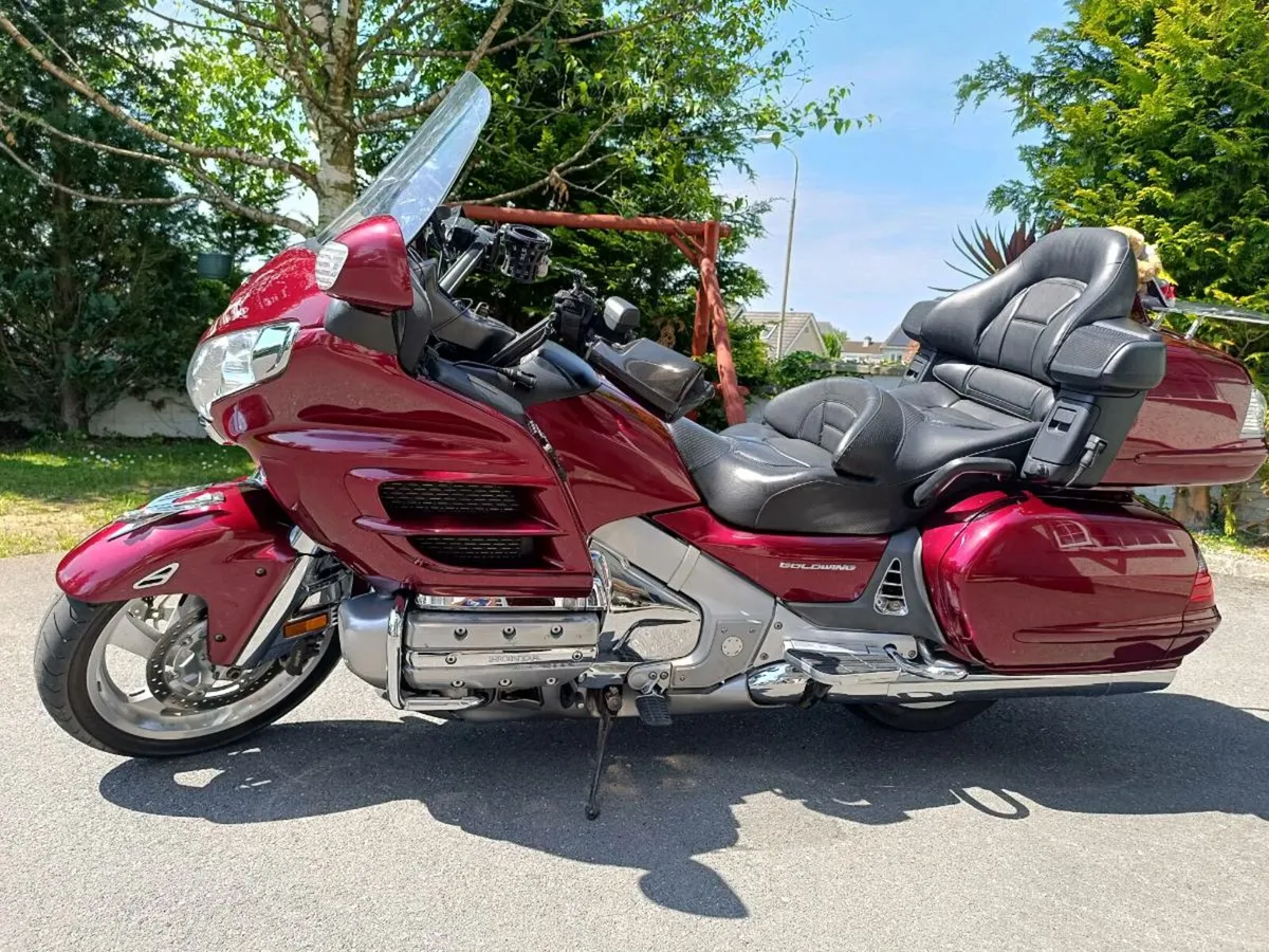 Honda goldwing - Image 4