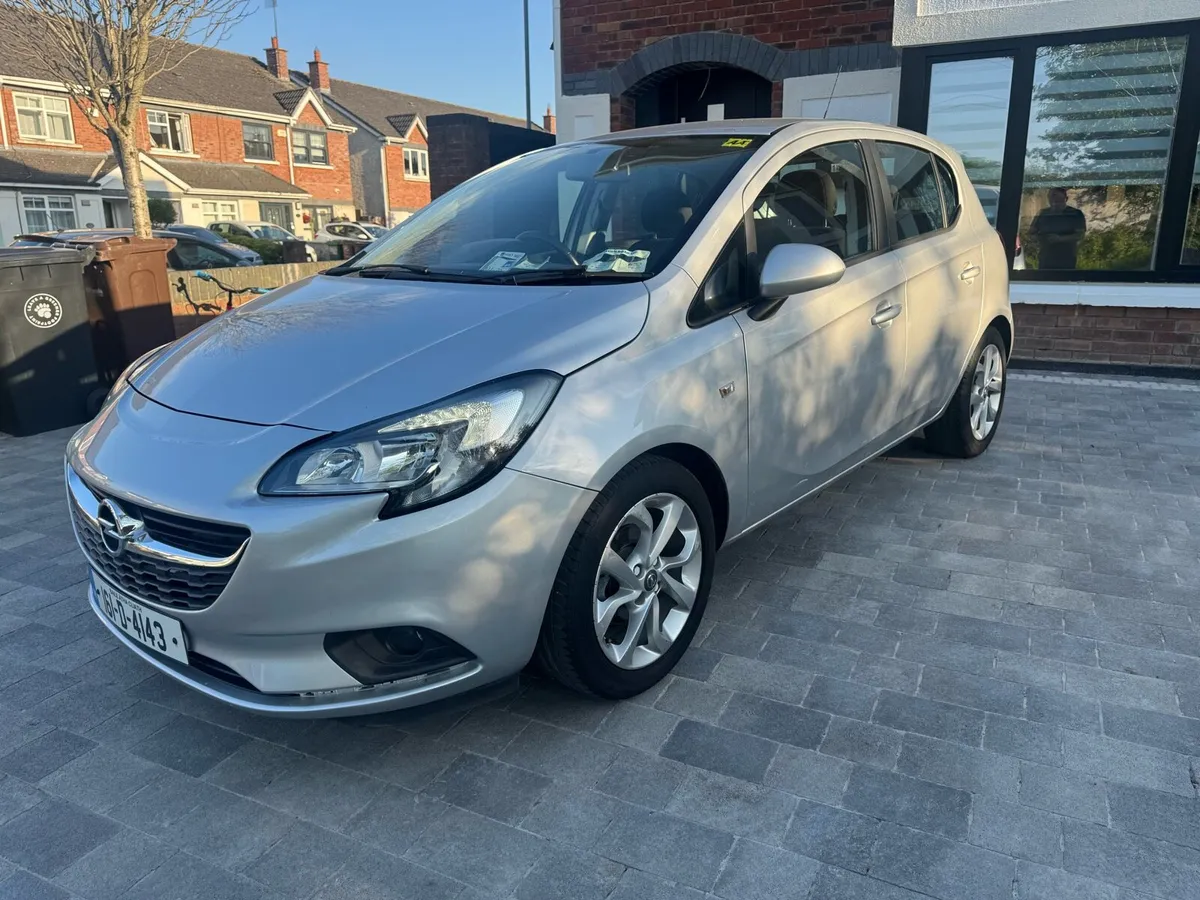 Opel Corsa Exicite 1.4 petrol - Image 3