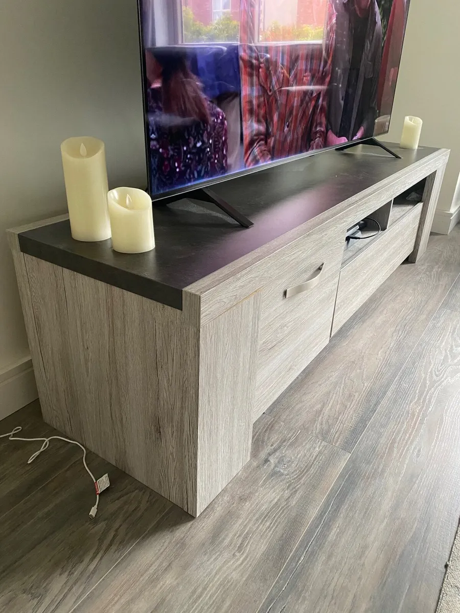 Television Stand - Image 2