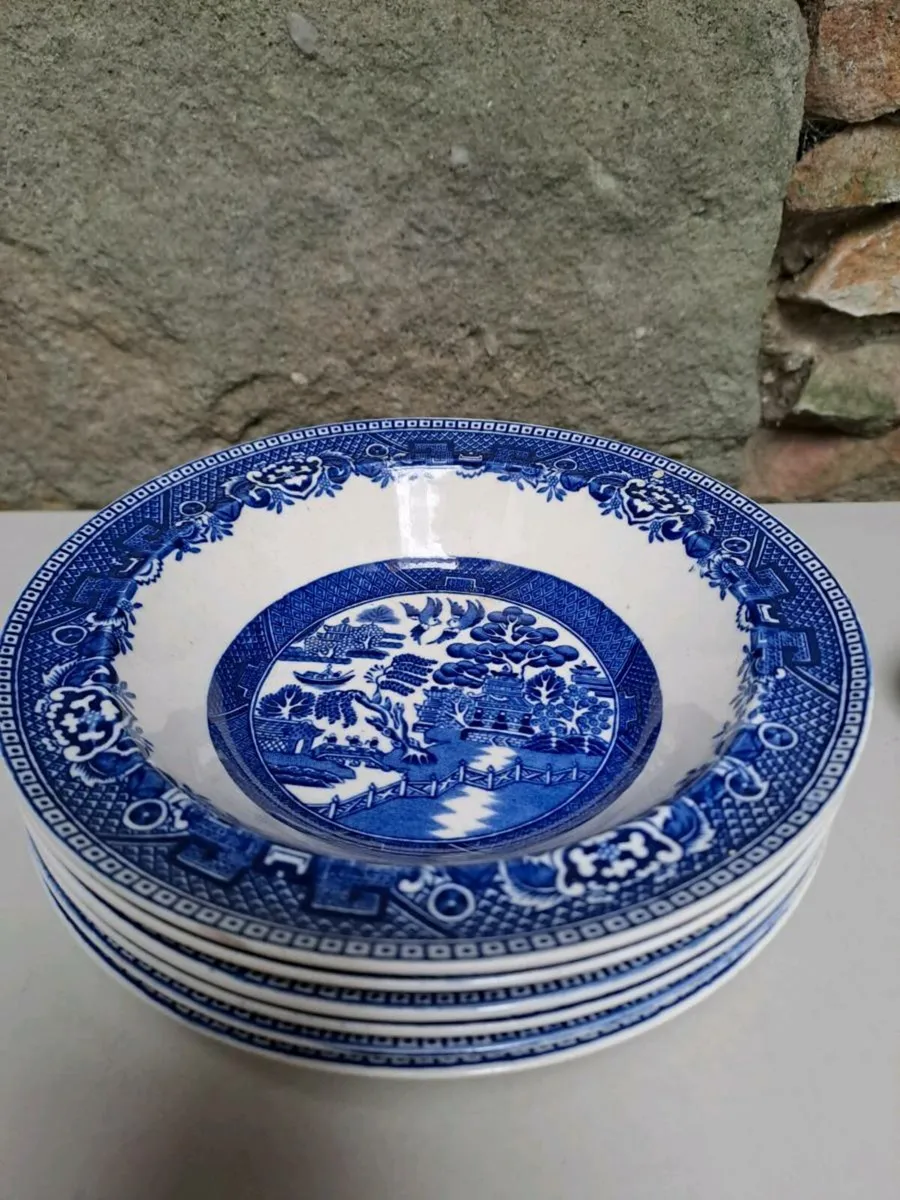 6 Alfred Meakin bowls - Image 1