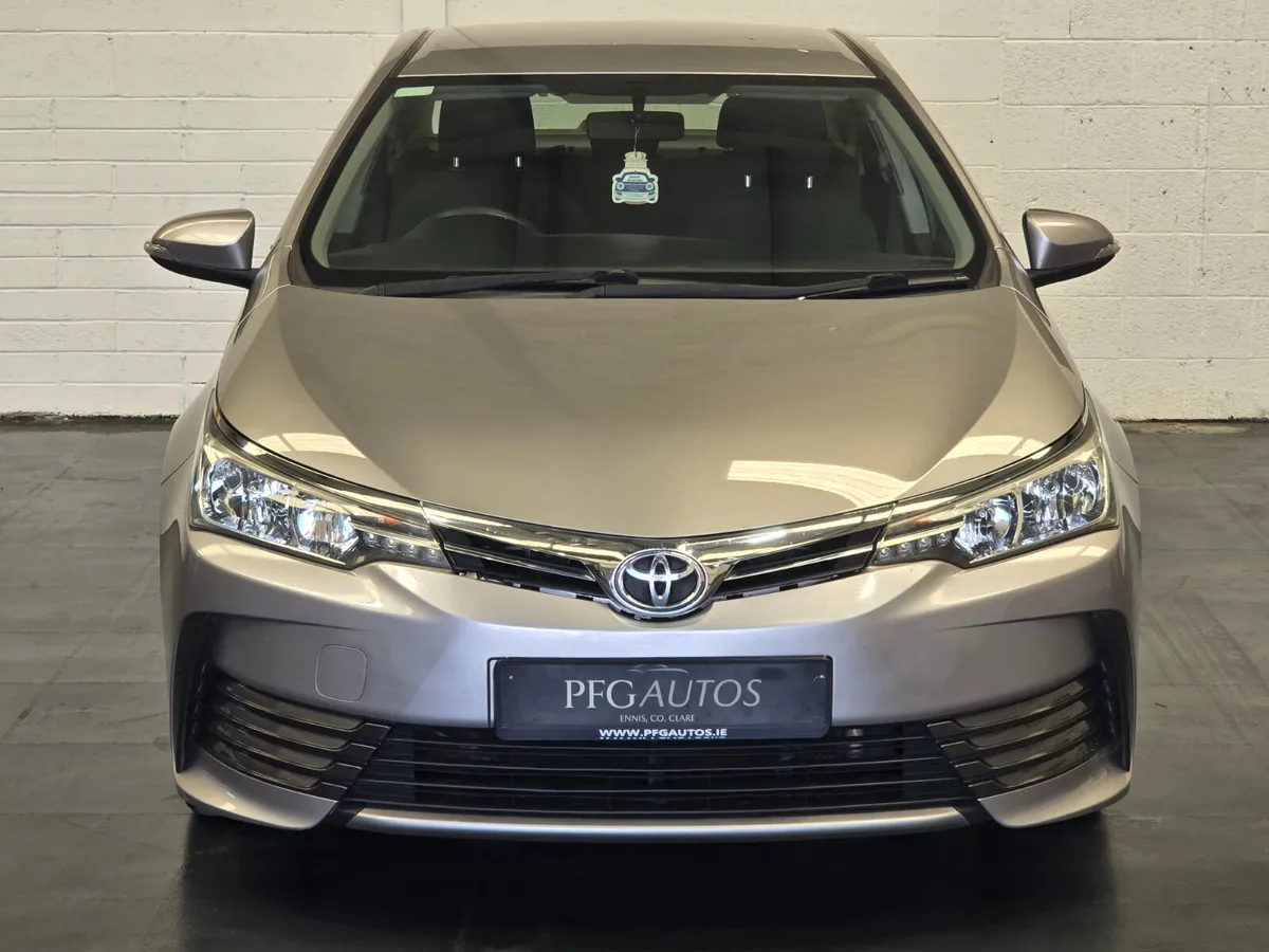 18 Corolla 1year warranty & min 2k trade in allow - Image 3