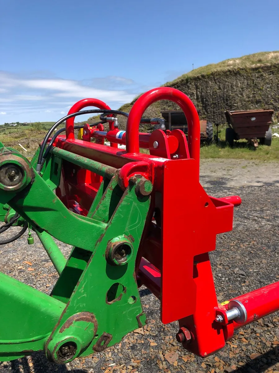 Bale handler - Image 2