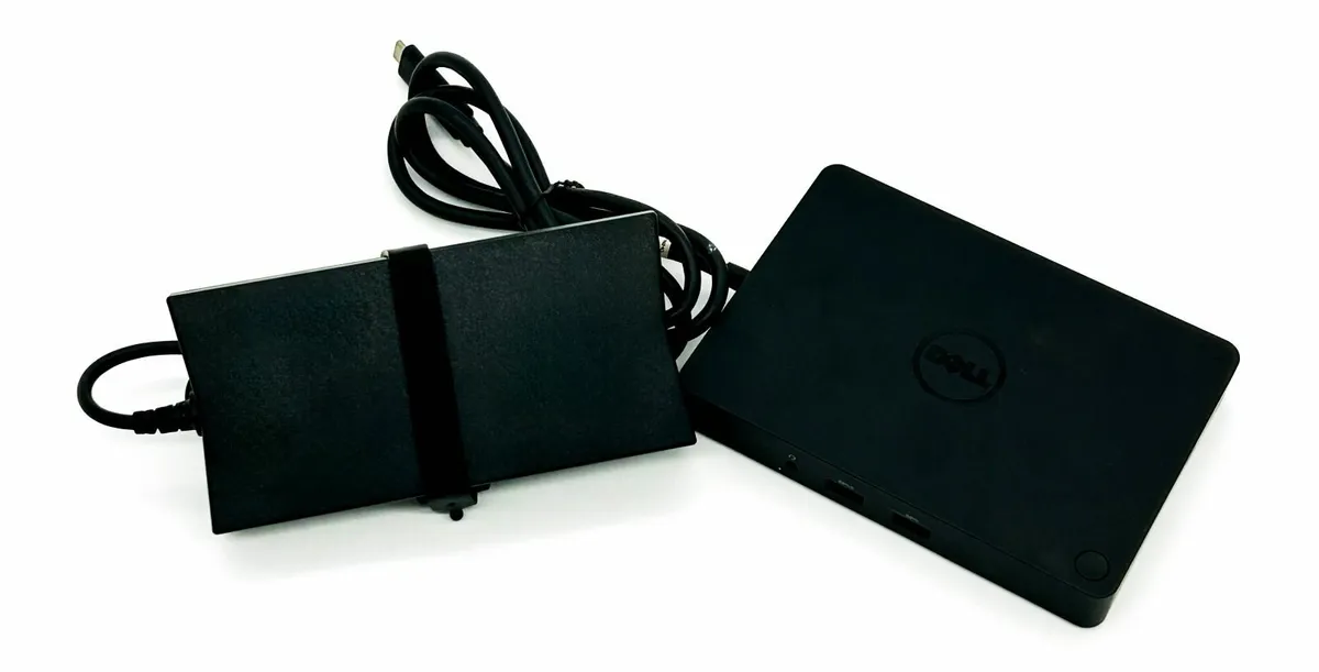 Dell WD15 USB-C Docking Station + AC Adapter - Image 1