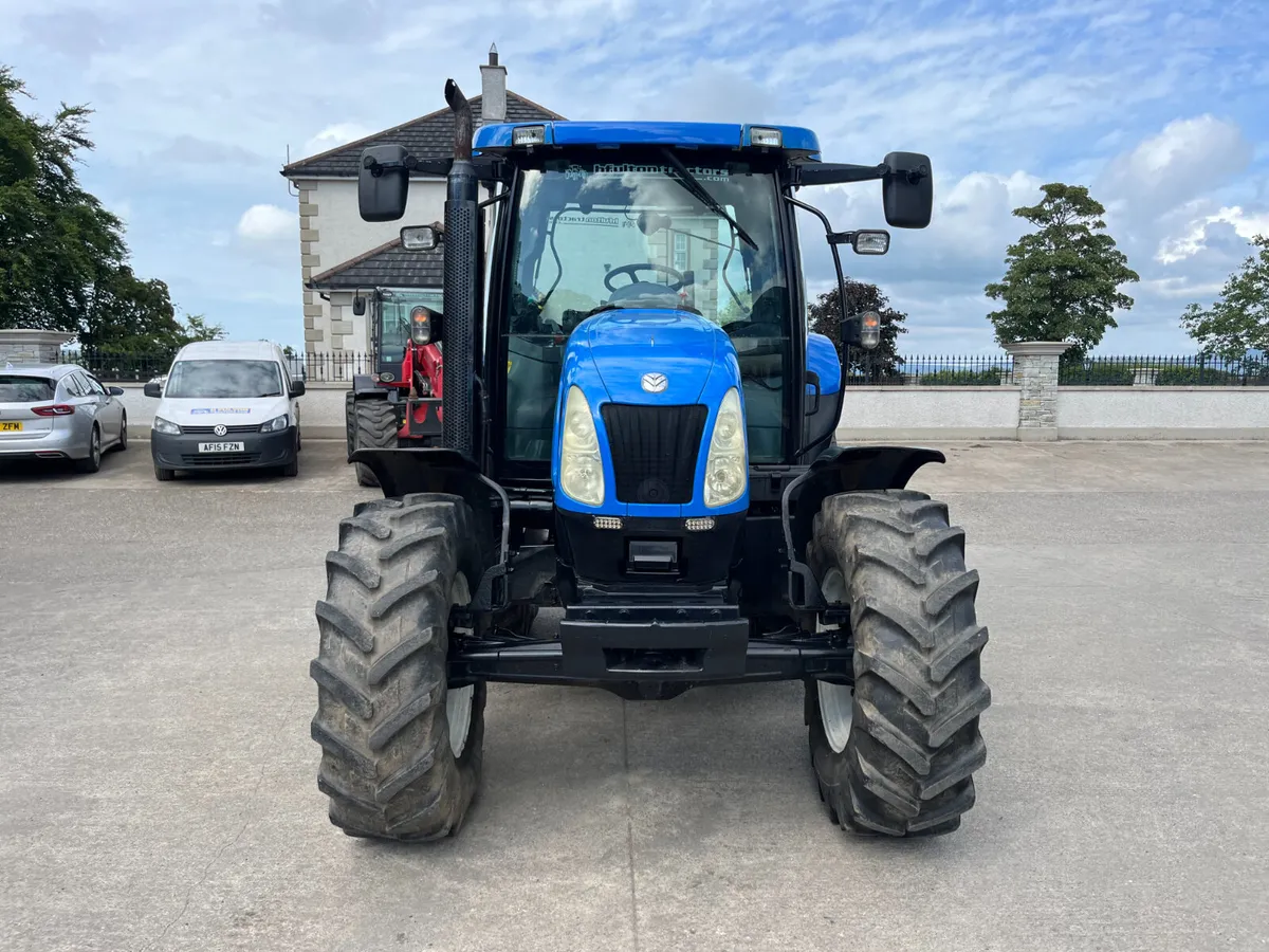 New Holland TS100A - Image 4