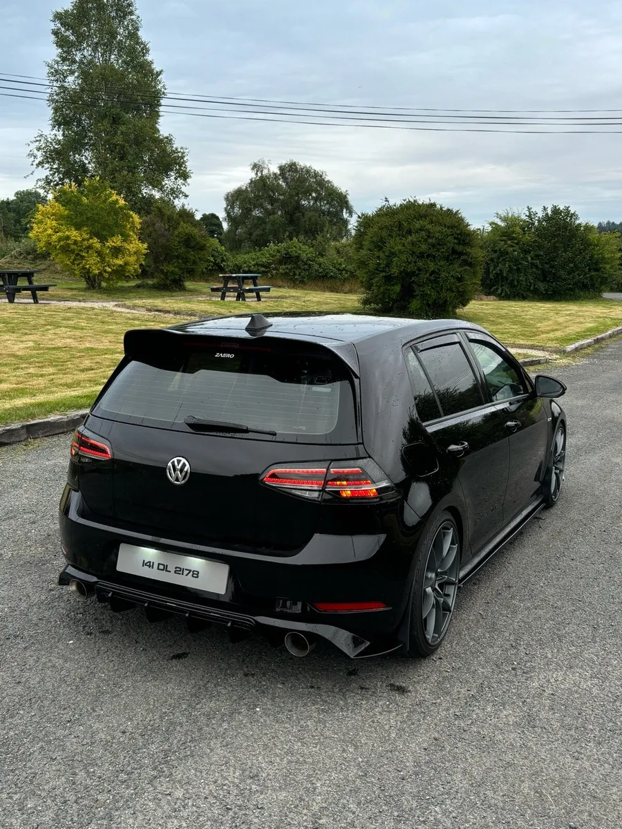 VW Golf Mk7 Manual - Image 4