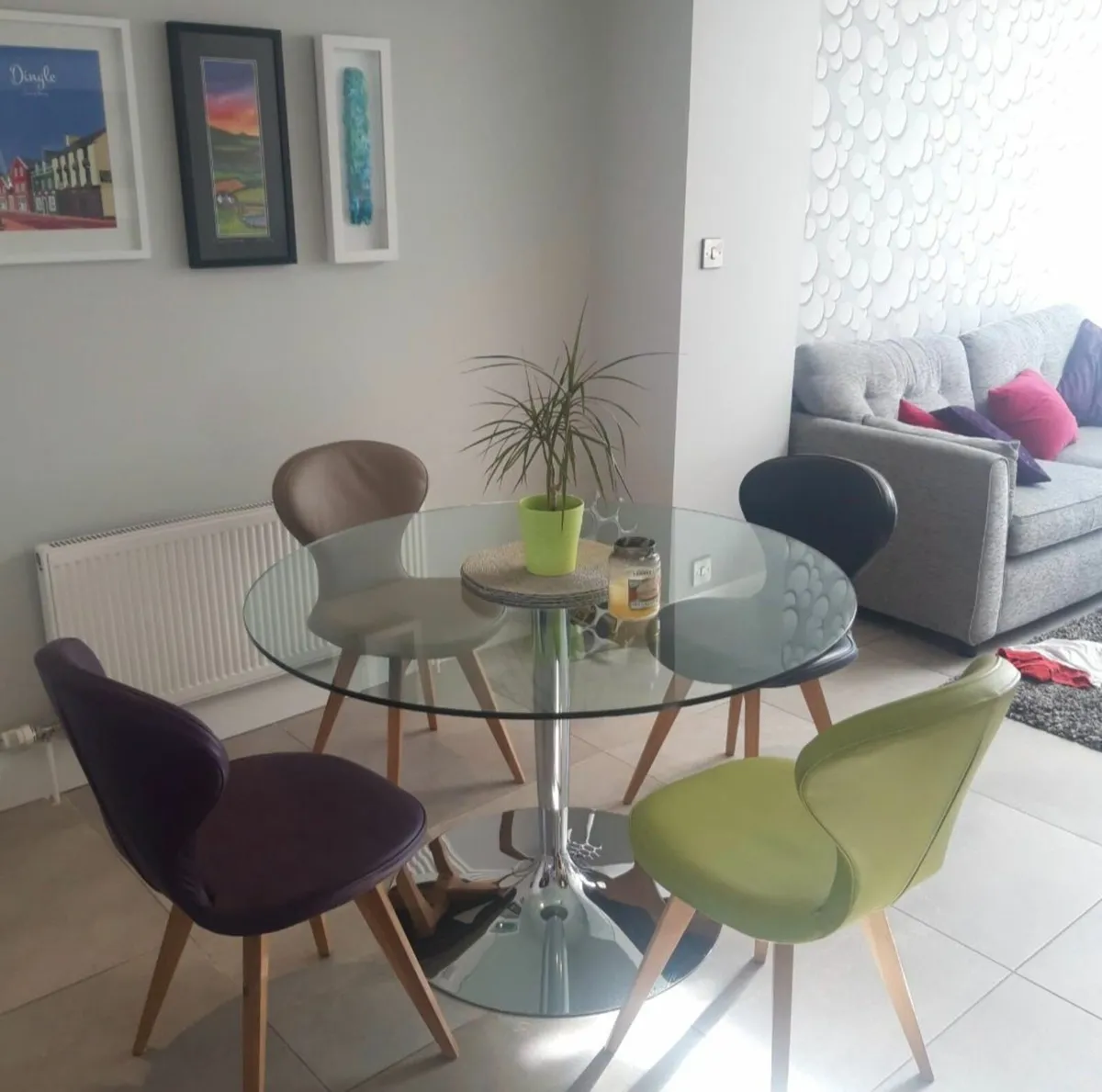 Calligaris Round Glass Table - Image 1