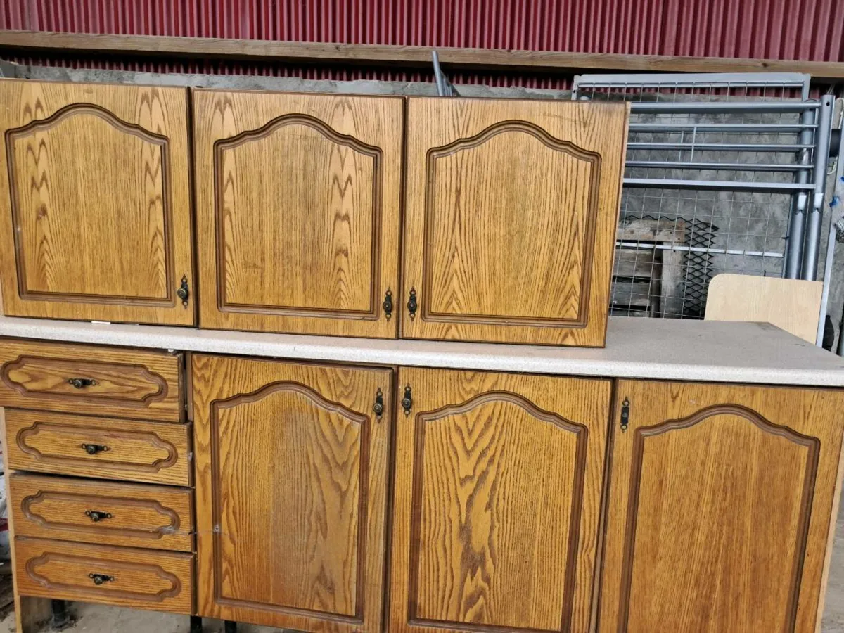 Kitchen cabinet - Image 1