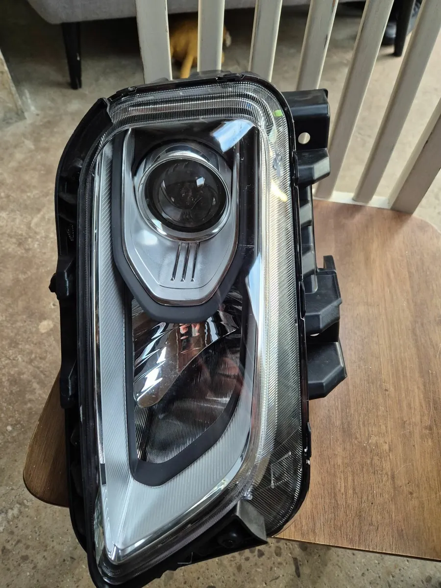 Kona headlight - Image 2