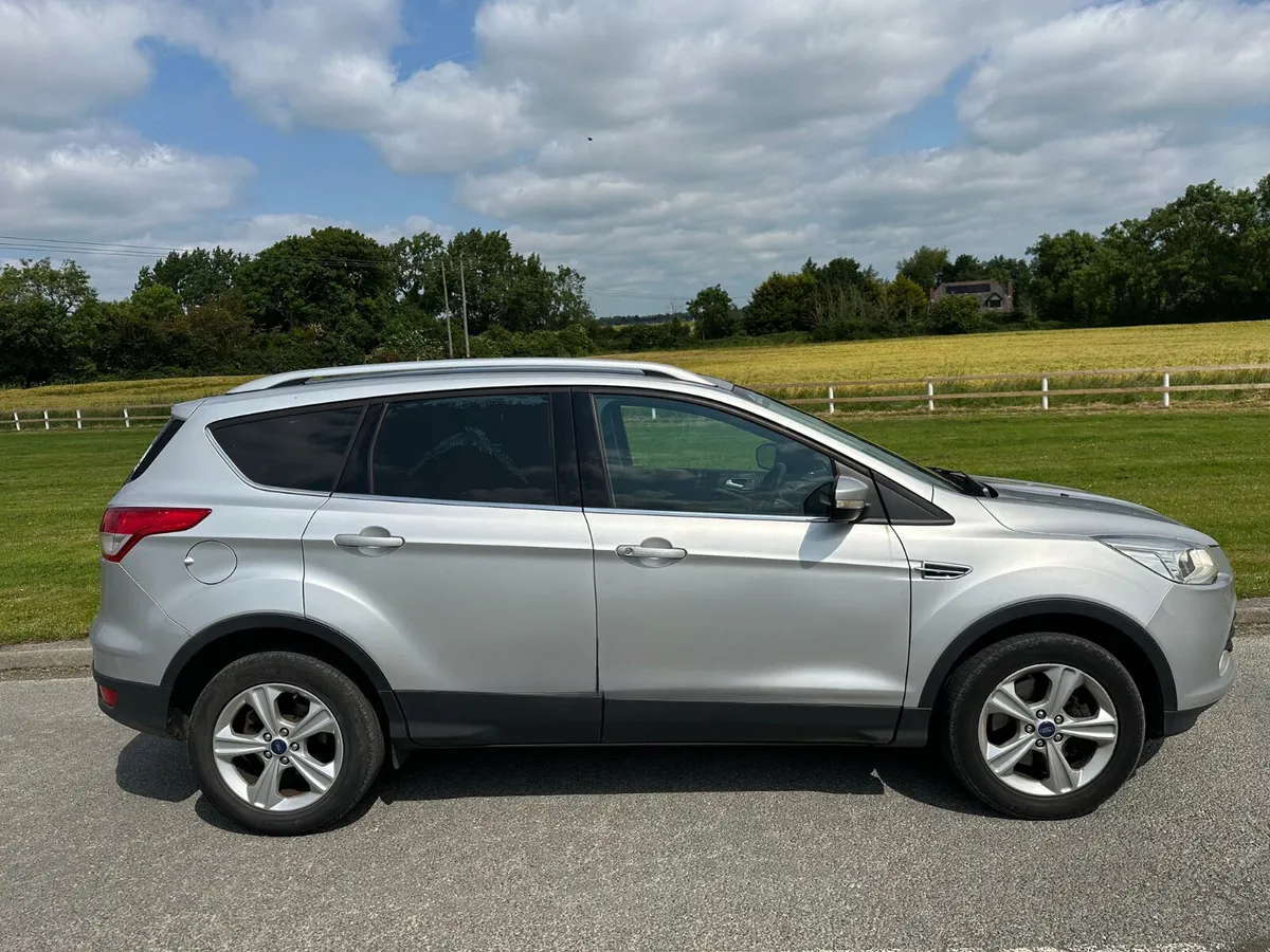 Ford Kuga 2015 Cvrt4/2026 - Image 2