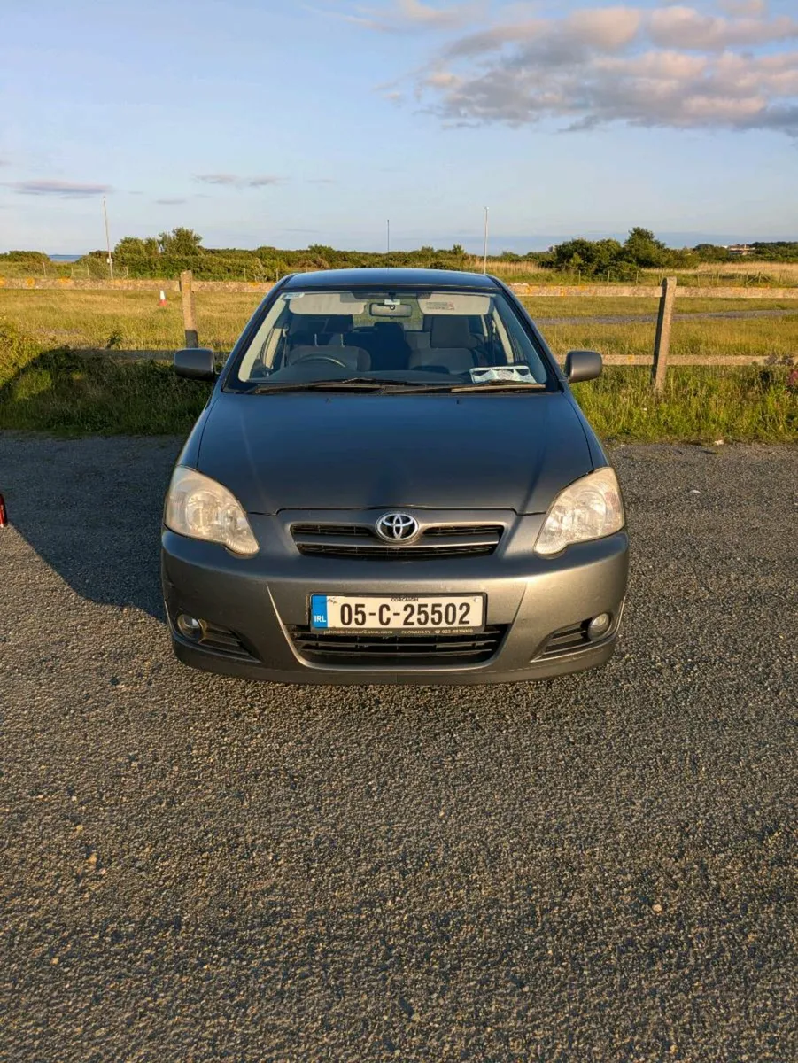 Toyota Corolla - Image 2