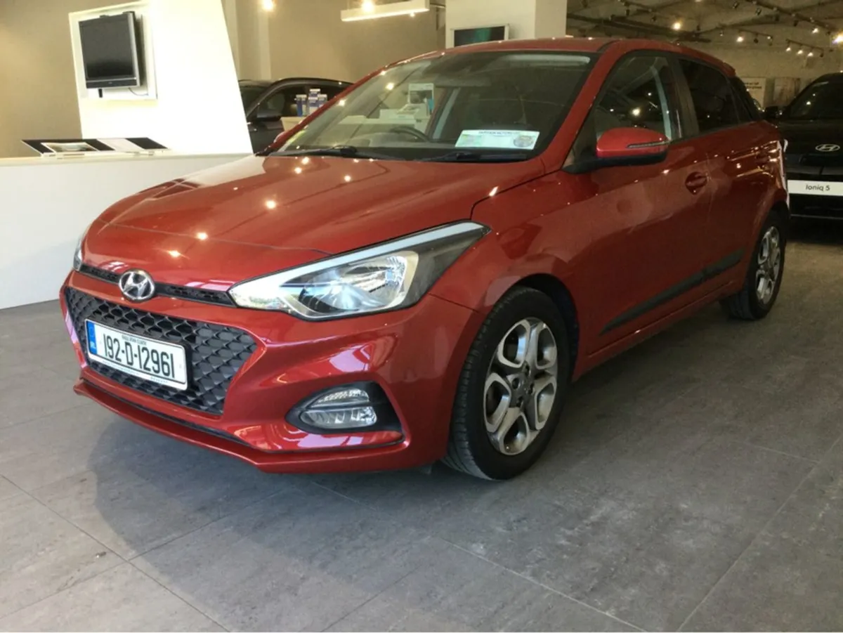 Hyundai i20 Deluxe 1.2 Petrol - Low Mileage - - Image 4