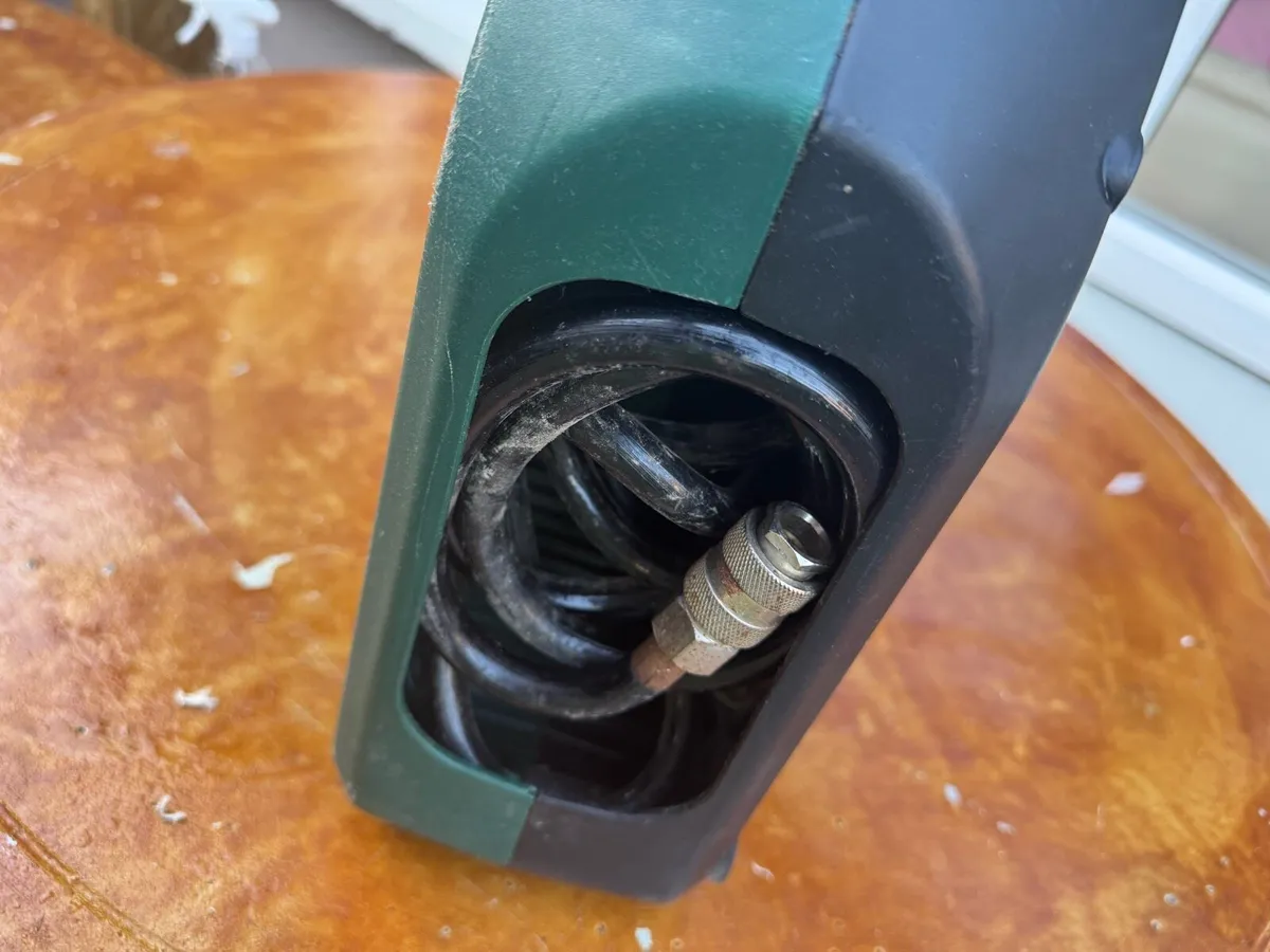 Air compressor - Image 4