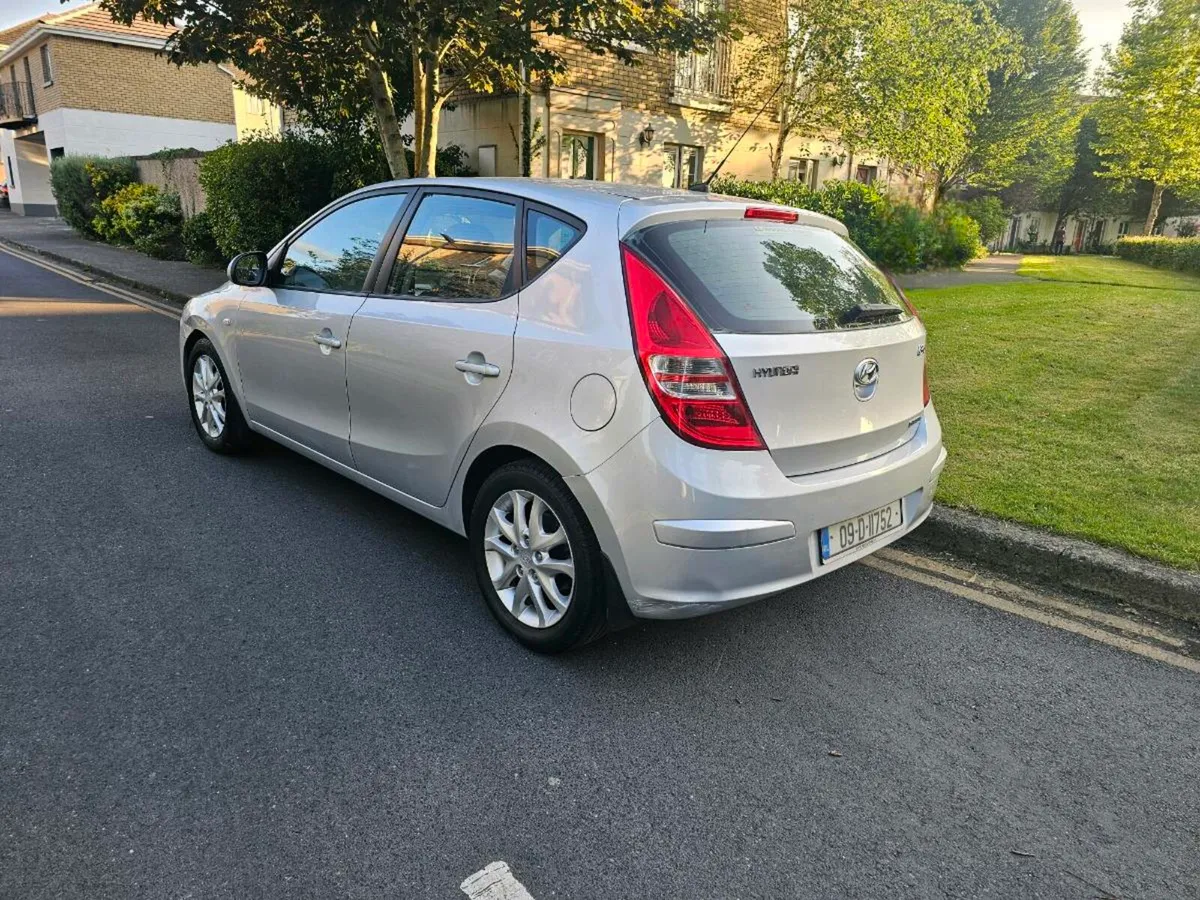 €2650💥 Hyundai i30 1.6 Diesel, New Nct 03/2026 - Image 4