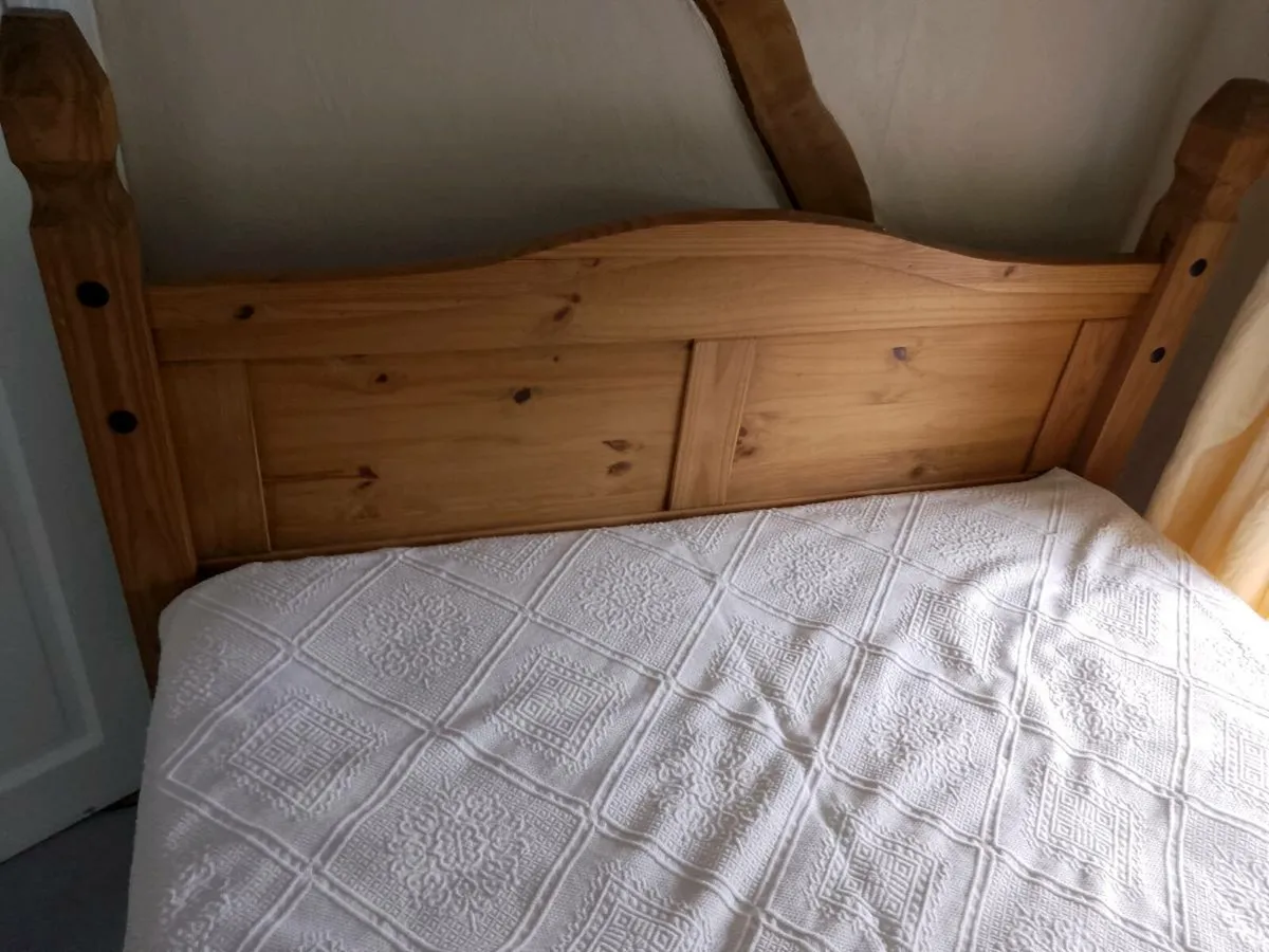 Bed - Image 4