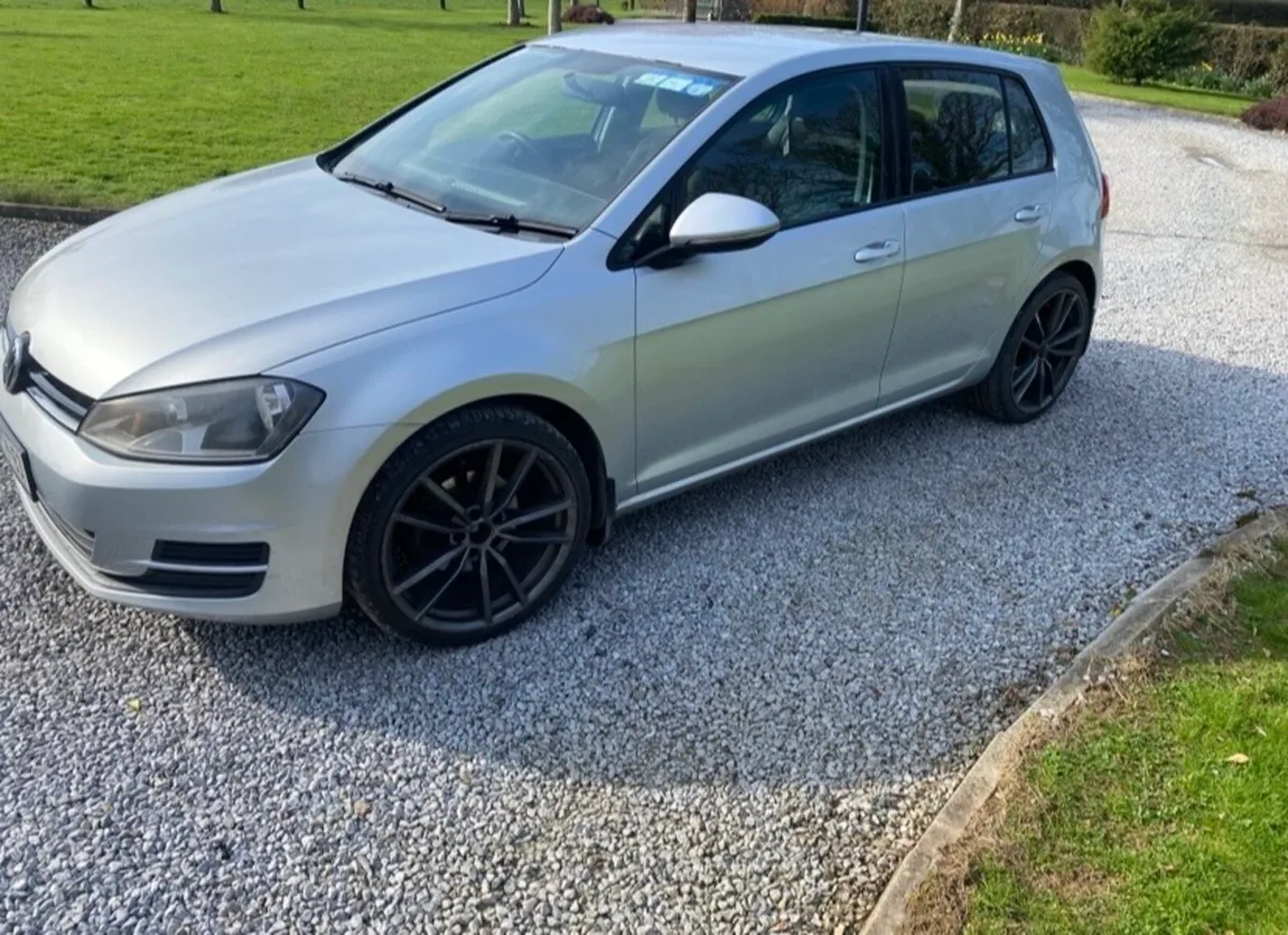 VW Golf - Image 2