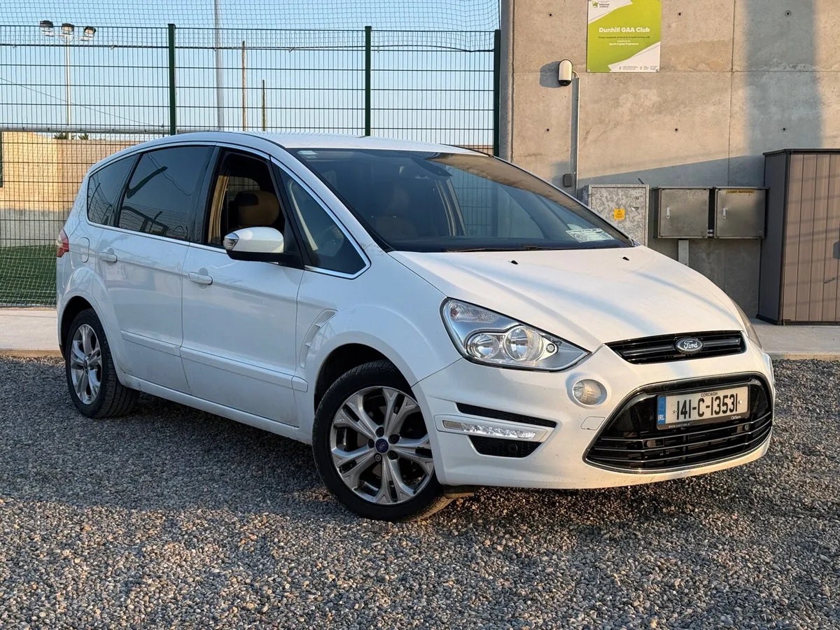 2014 Ford S-Max Titanium - Image 1