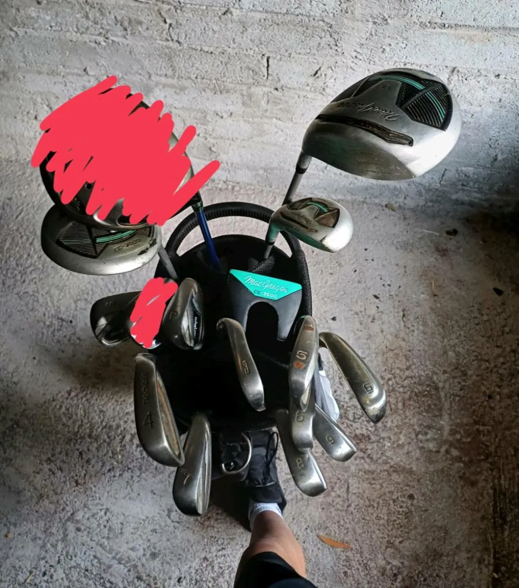 MEGA GOLF DEAL - Image 1