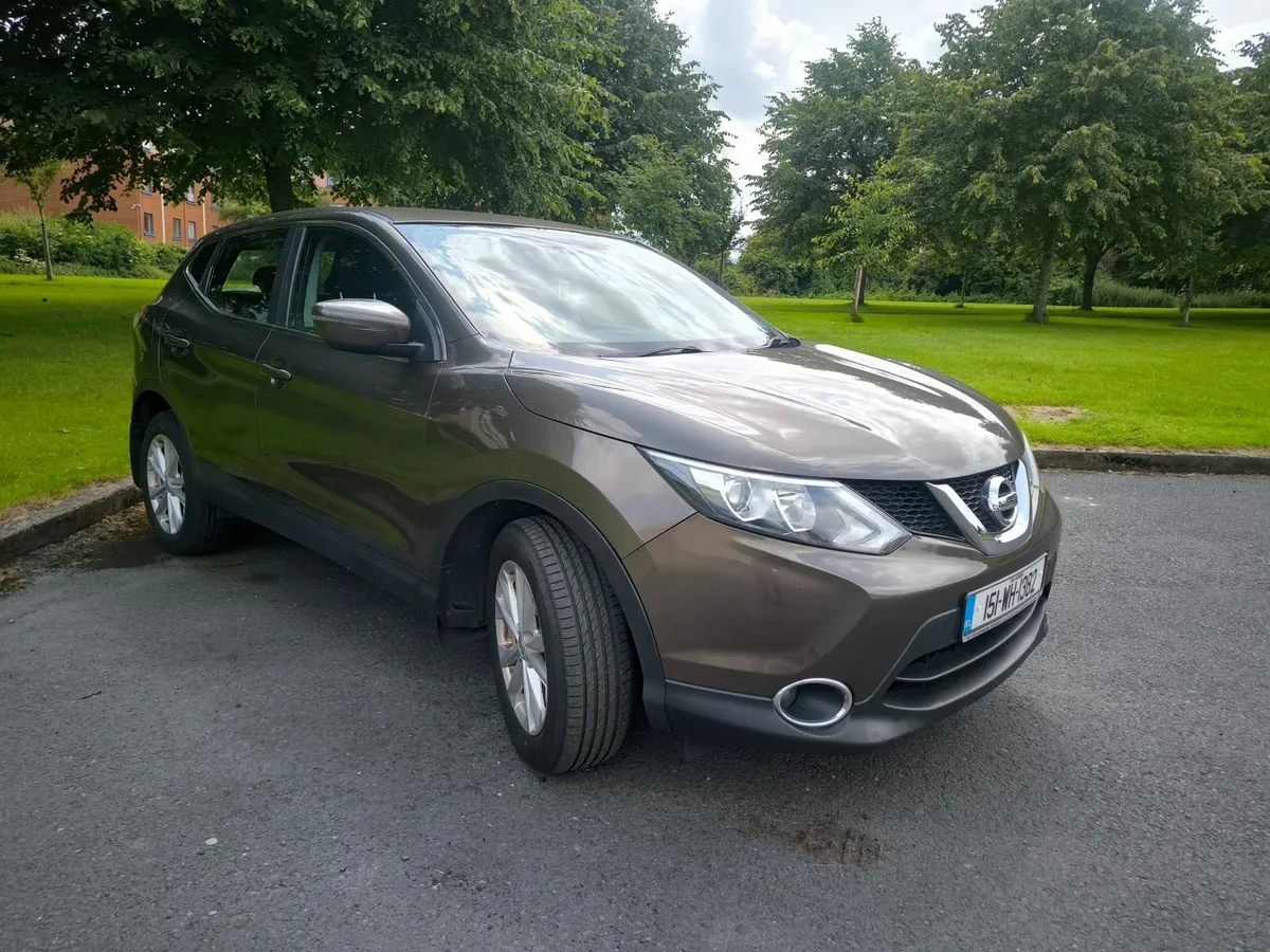 Nissan Qashqai 2015 1.5 diesel Tax and NEW NCT! - Image 3