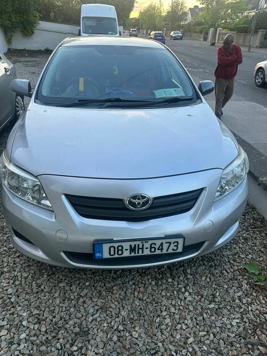 2008 Toyota   Corola - Image 2