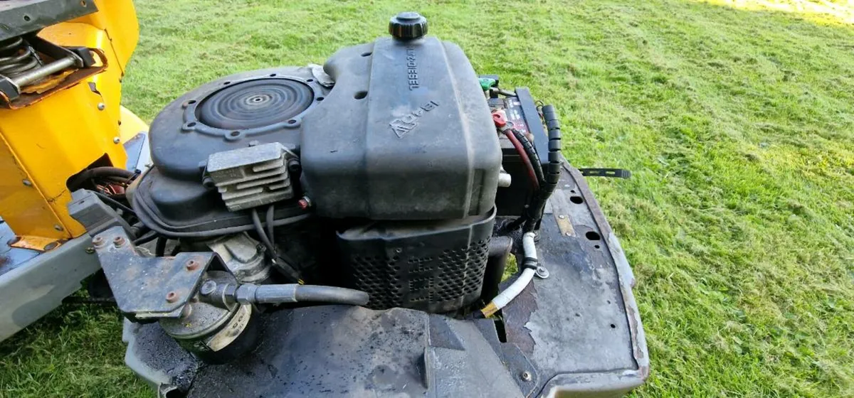 Stiga Park diesel lawn mower - Image 3