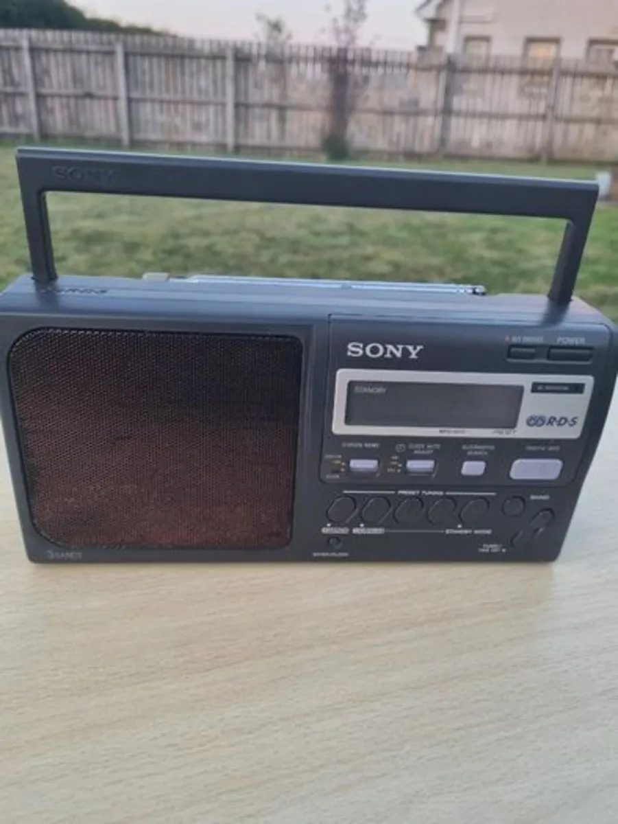 Sony Icf-m50rds Radio - Image 1