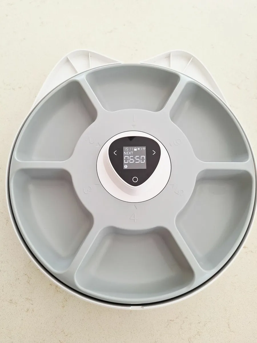 Automatic cat feeder - 6 meals - Image 4