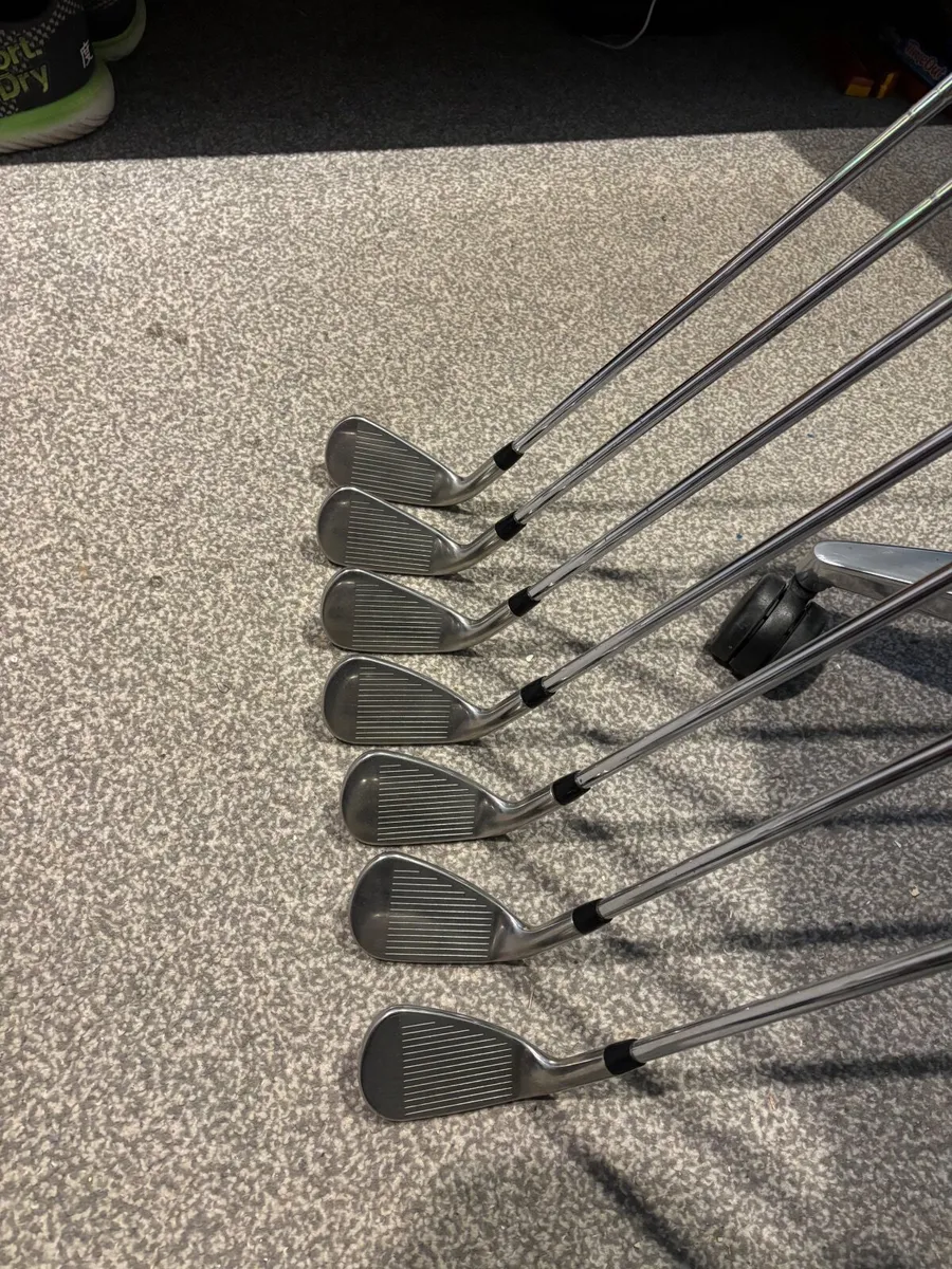 Titleist AP1 718 - Image 1