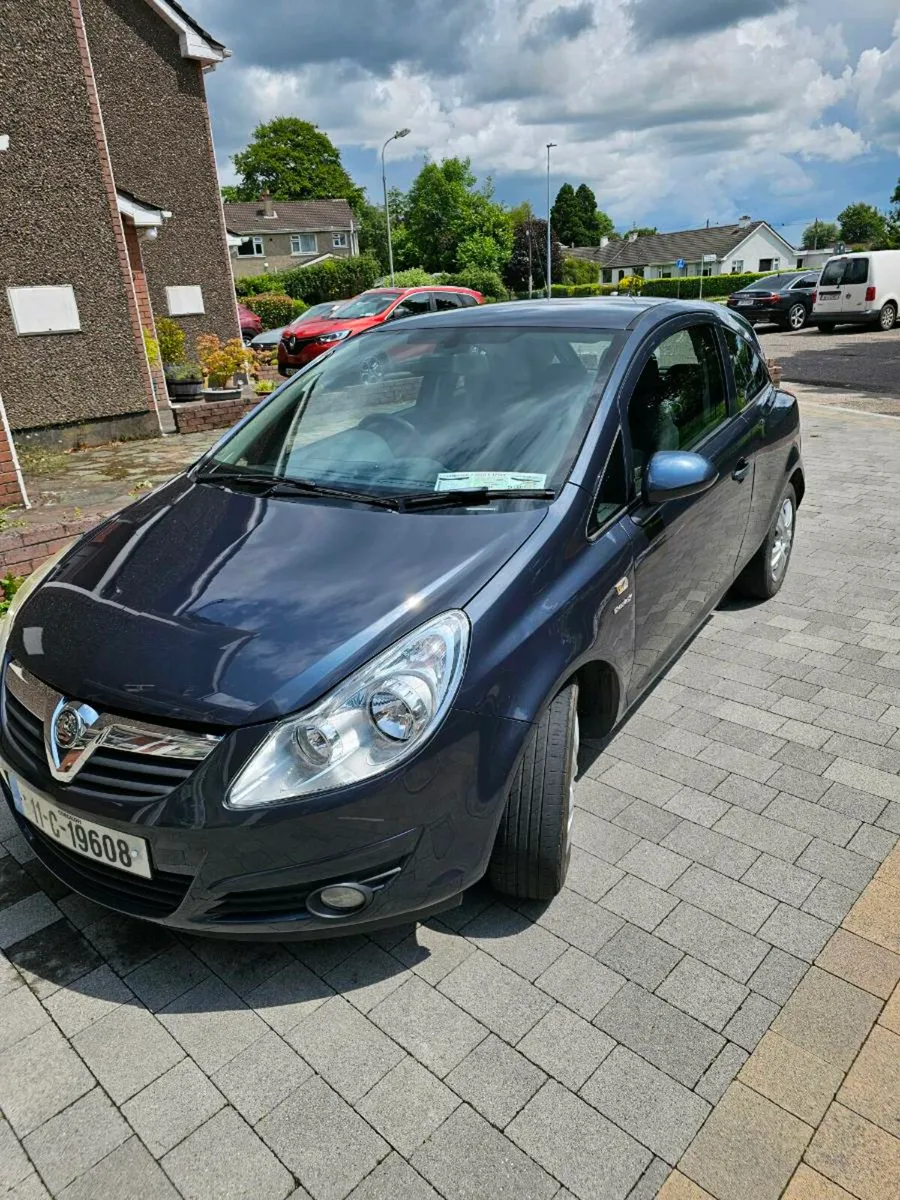 Opel corsa 1.2 - Image 1