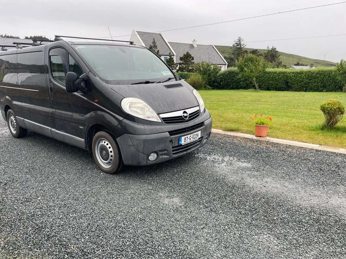 Vauxhall Vivaro - Image 1