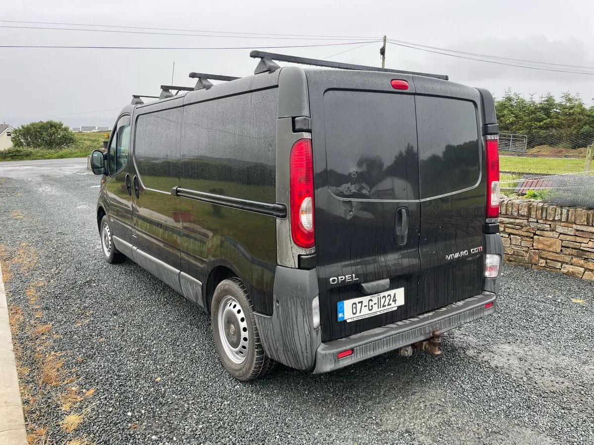 Vauxhall Vivaro - Image 4