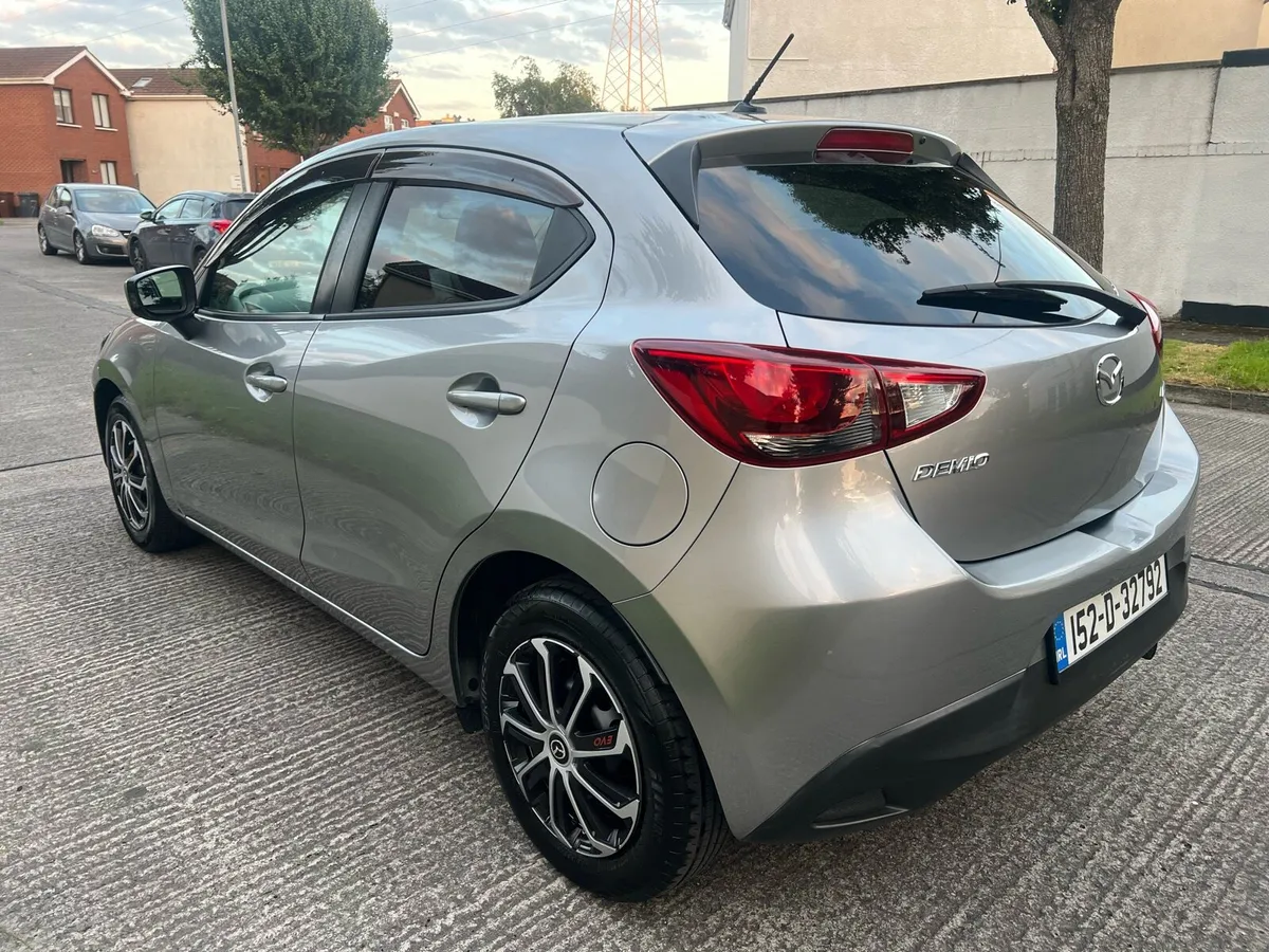 Mazda 2/Demio Auto NCT 21/03/27 & TAX 30/07/25 - Image 4