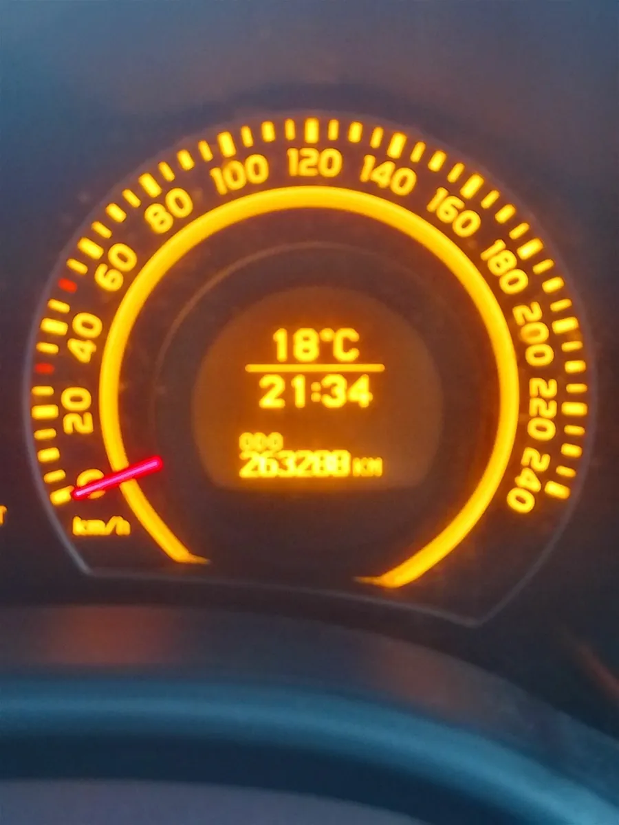 Toyota Corolla 2007 - Image 3